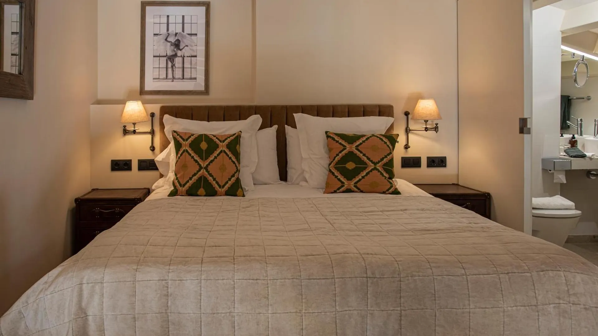 **** Aparthotel Palma Suites Spain