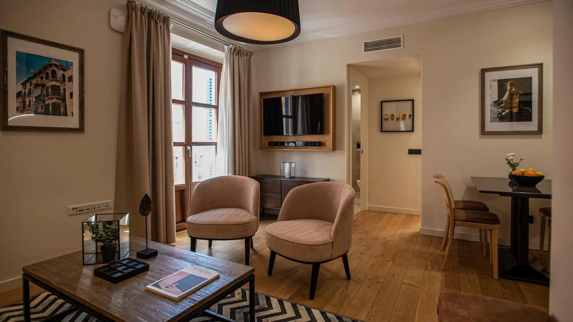 **** Aparthotel Palma Suites Spain